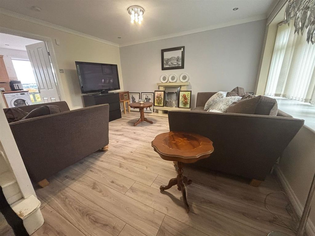 Property photo 3 of 12 Living Room 2