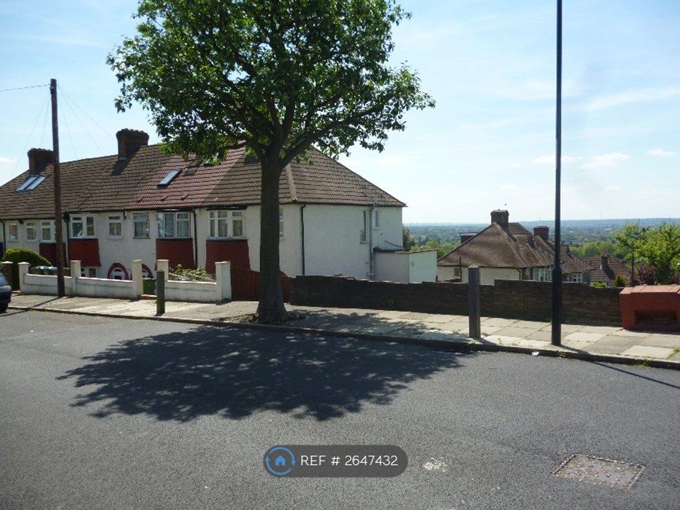 Property photo 2 of 14 Exterior View