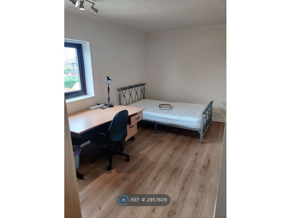 Property photo 3 of 31