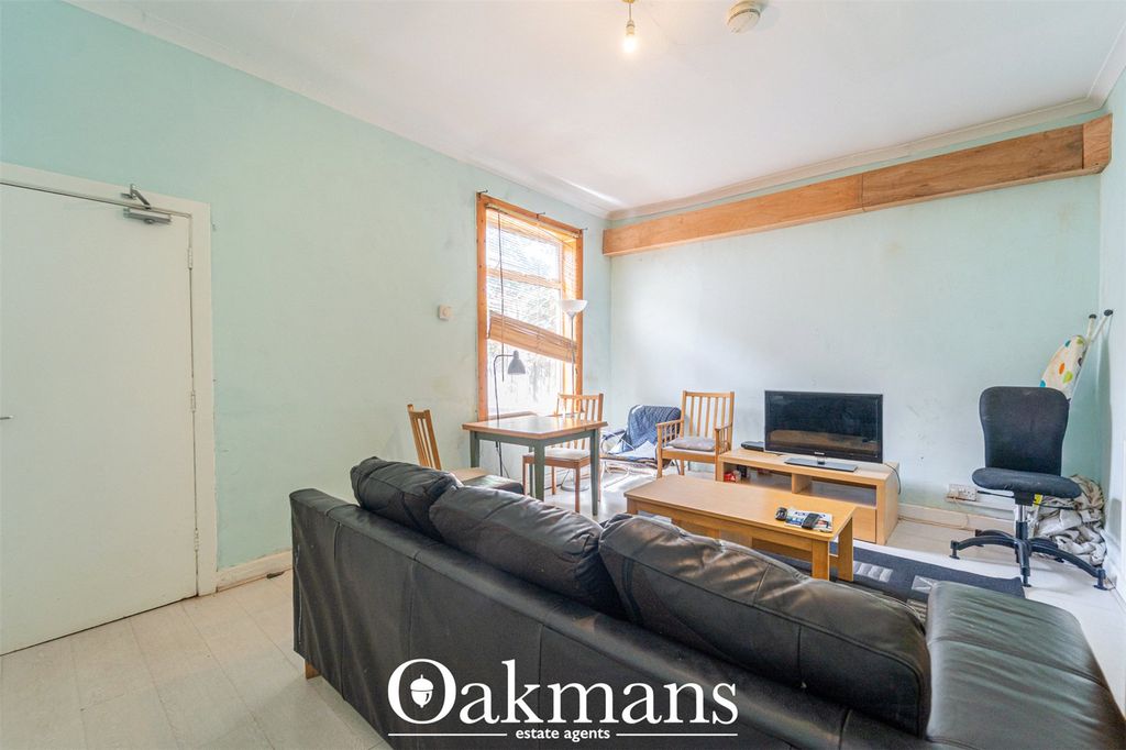 Property photo 2 of 35 Picture No. 11