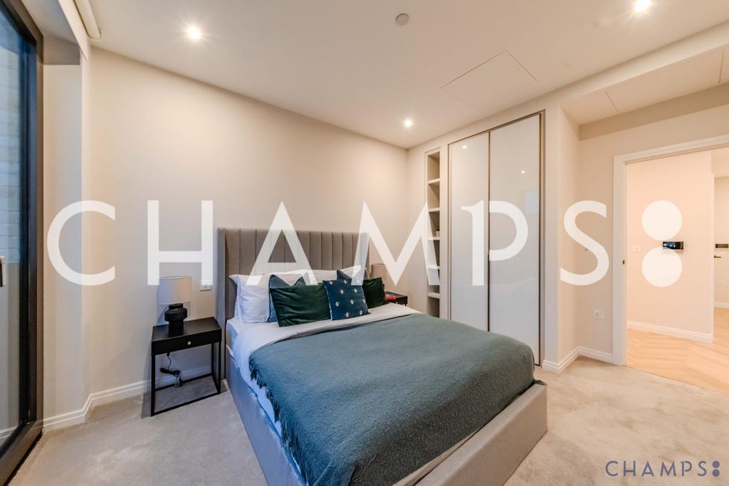 Property photo 3 of 6 Gallery