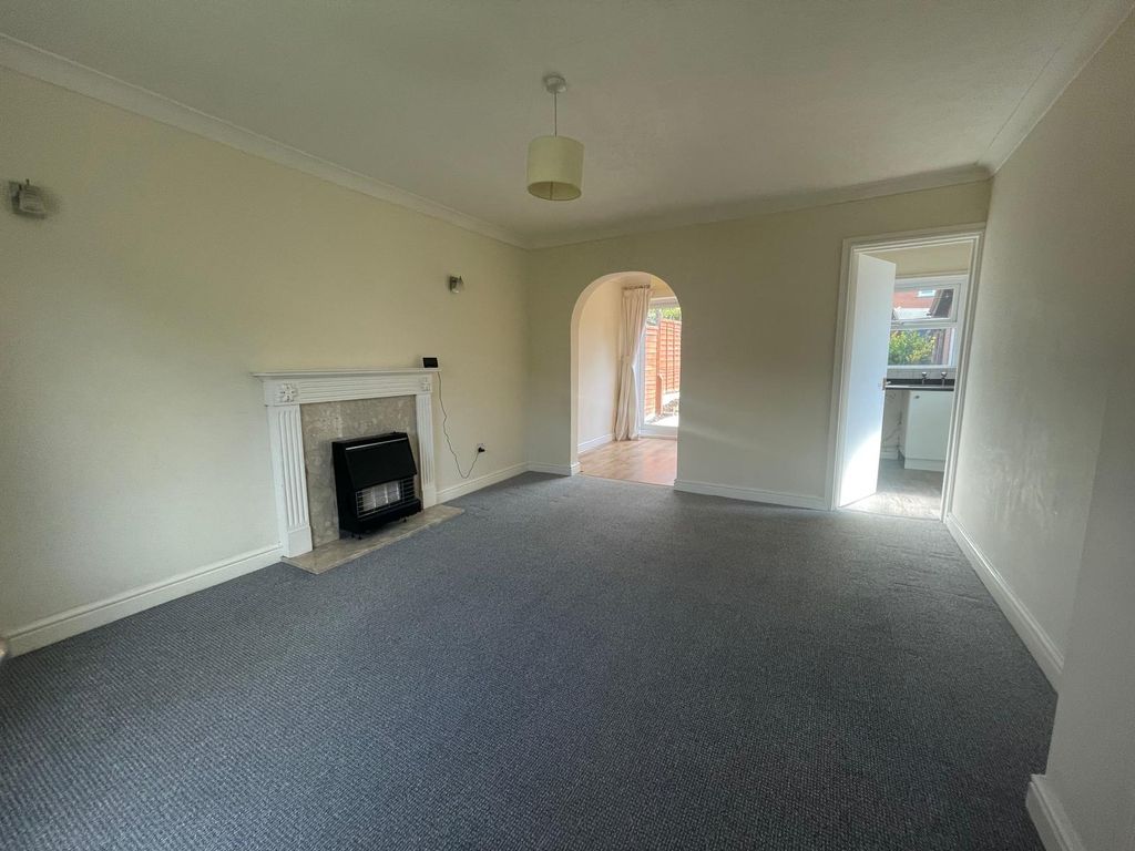 Property photo 3 of 11 Photo 11