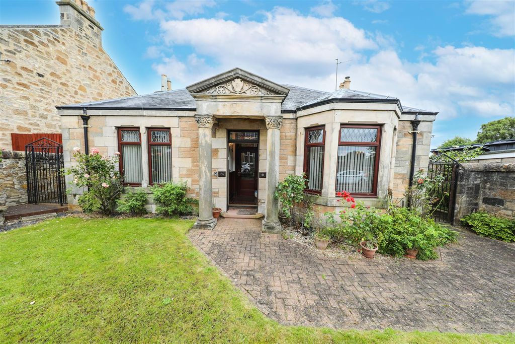Property photo 2 of 28 B