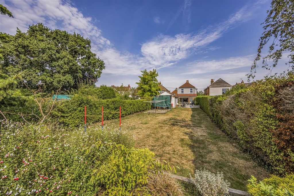 Property photo 3 of 34 26 Breach Avenue, Southbourne-Porticomarketing-Nex