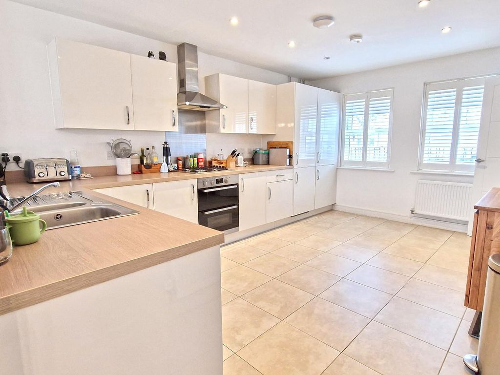 Property photo 3 of 27 20260219_125325.Jpg