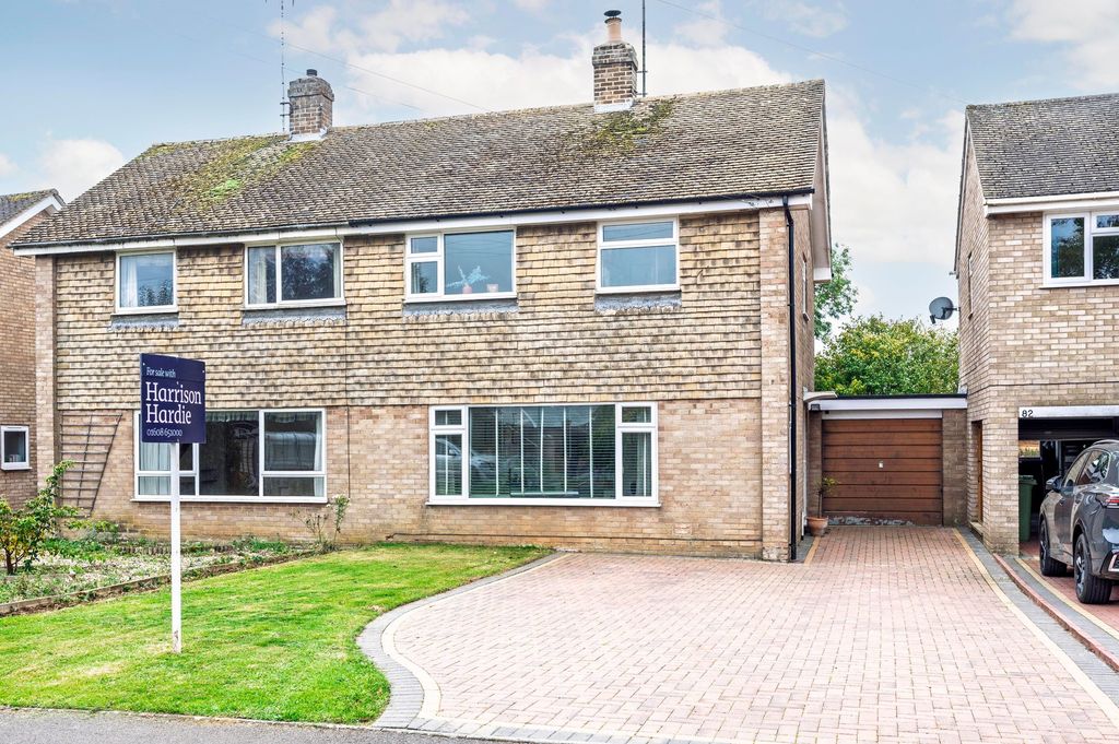 Property photo 1 of 19 Front