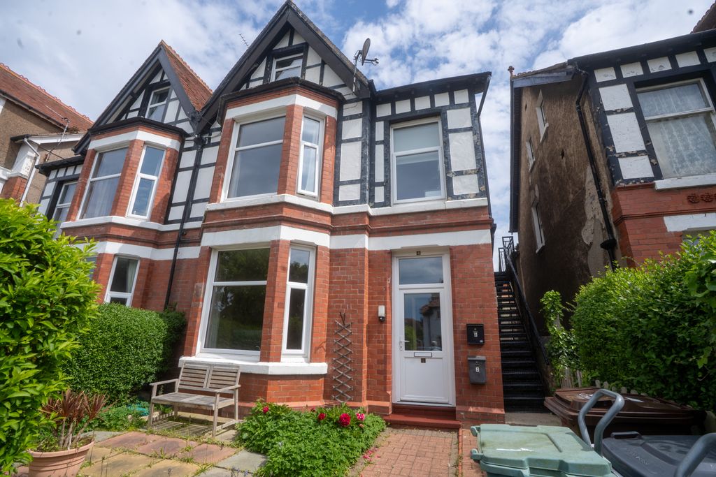 Property photo 1 of 43