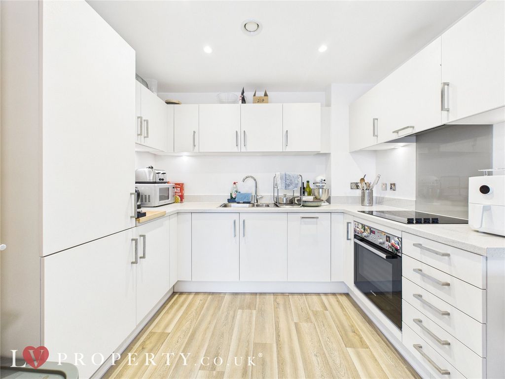 Property photo 1 of 13 Picture No. 03