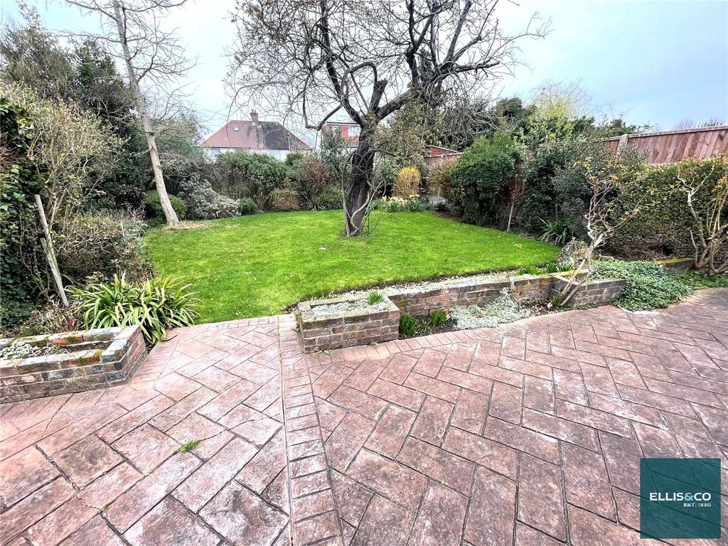 Property photo 3 of 14 Picture No. 35