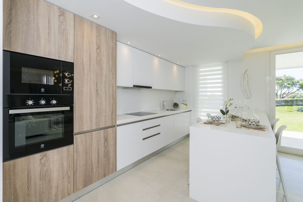 Property photo 2 of 14 Photo 1