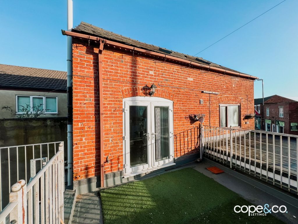 Property photo 1 of 11 3810060
