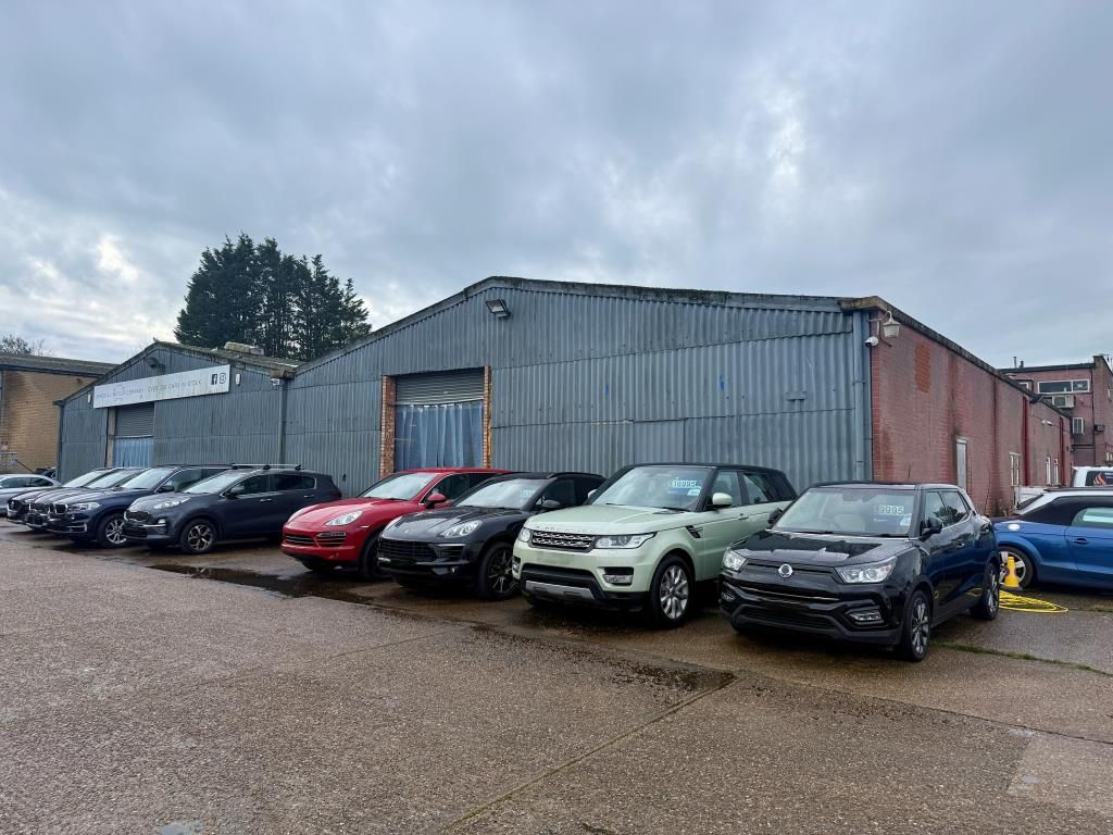 Property photo 2 of 5 Commercial Building