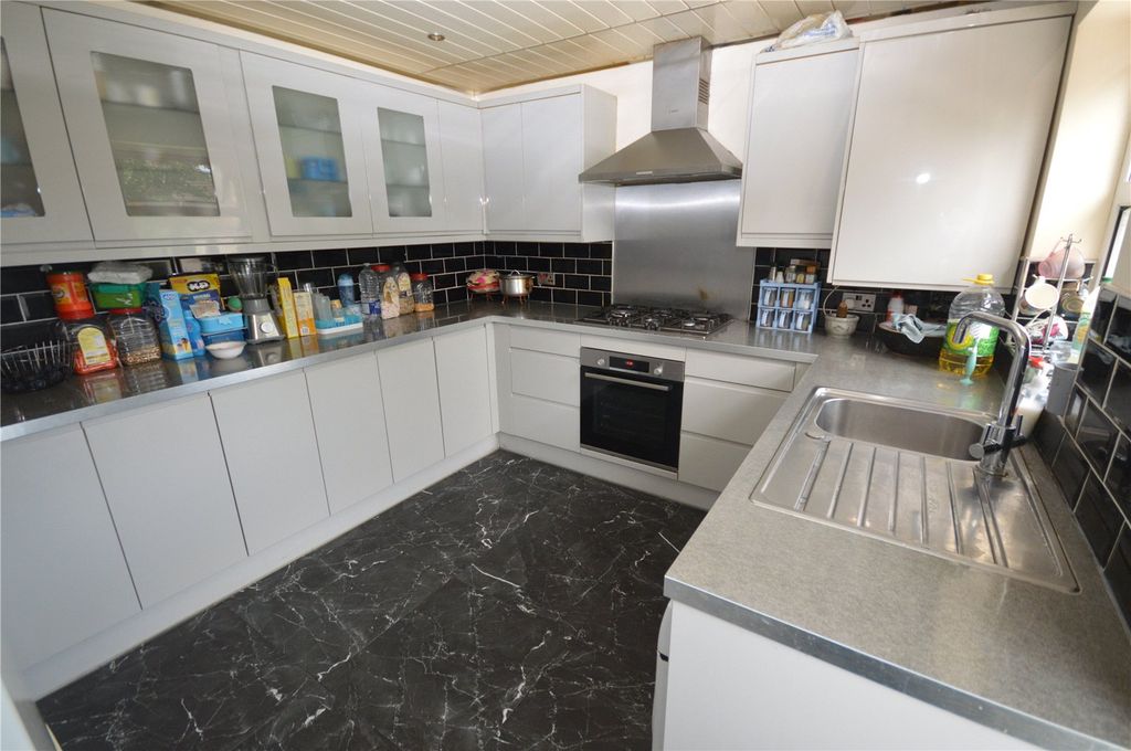Property photo 2 of 16 Picture No. 07