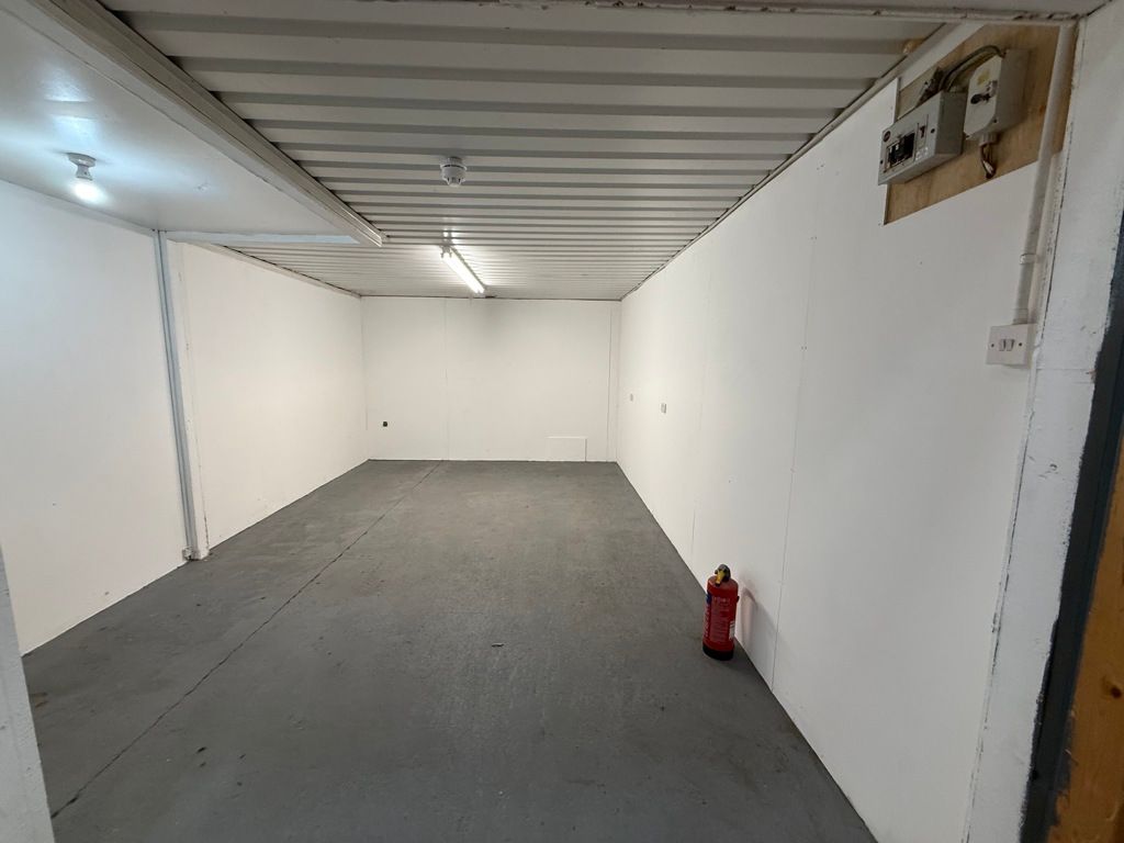 Property photo 3 of 5 Photo 3