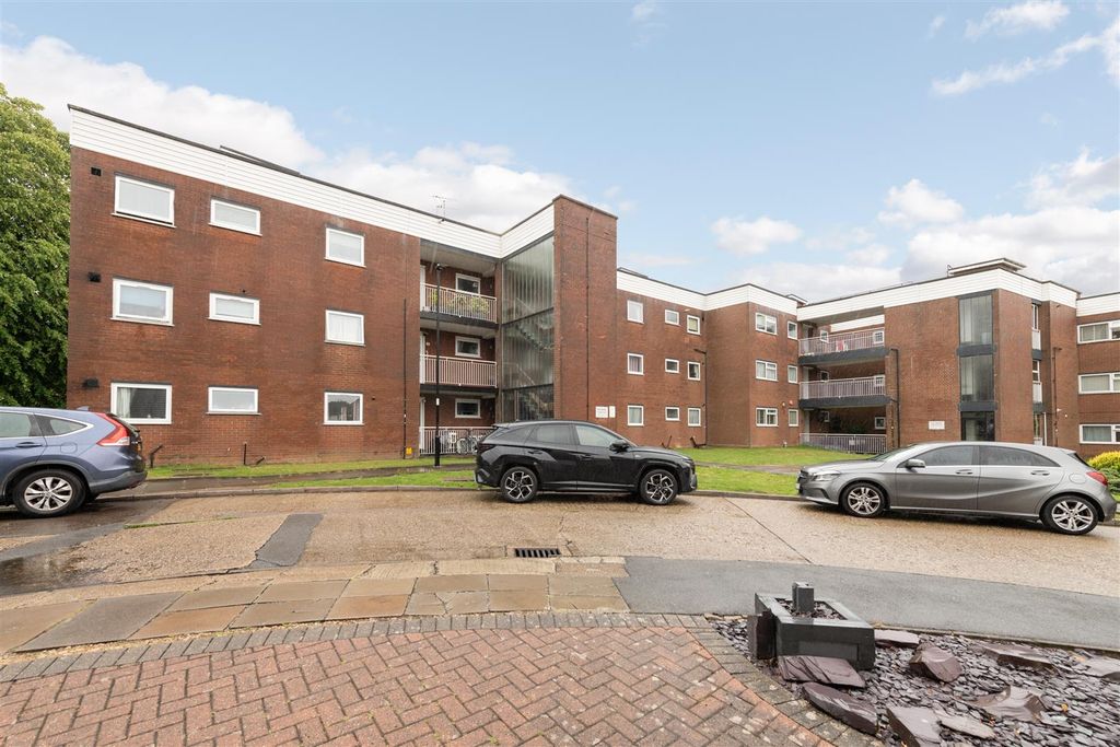 Property photo 1 of 11 Balmore 10.Jpg
