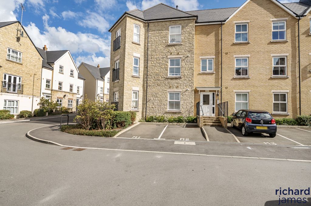 Property photo 1 of 11 2148Ef5329Db4008B7A155Ef05Cfbd72