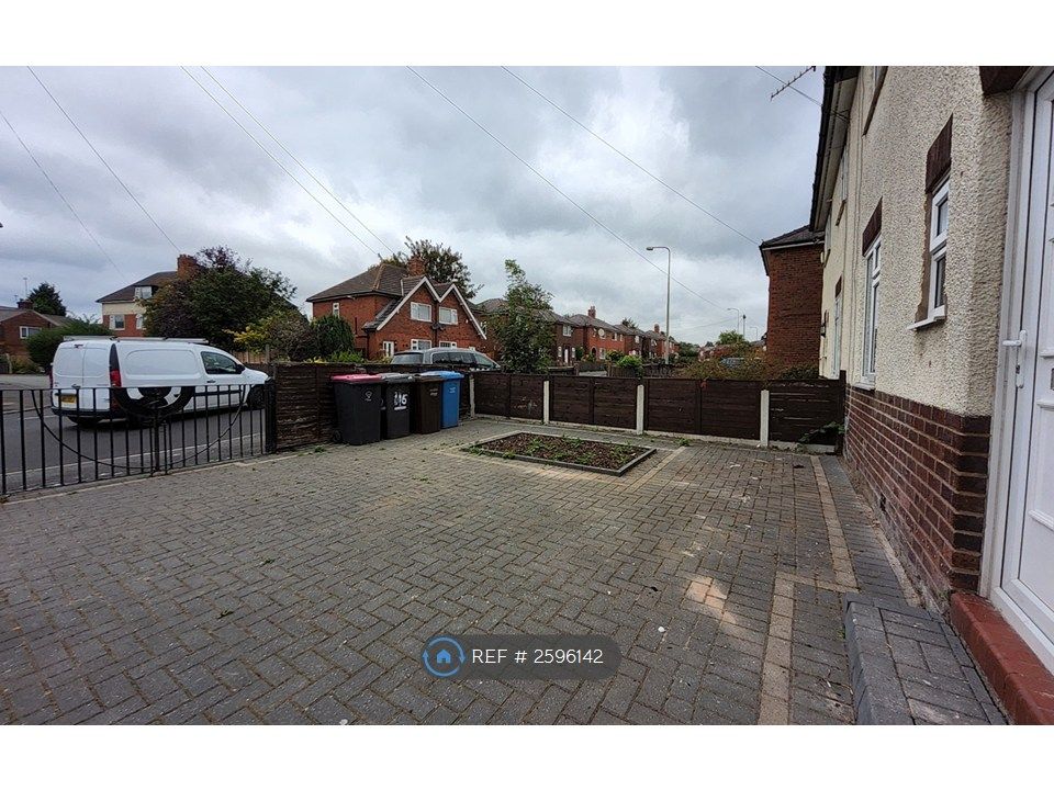 Property photo 3 of 29