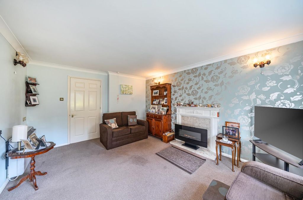 Property photo 3 of 8 Davidson Frost-Wellings, Dfw, Cherchefelle Mews, H