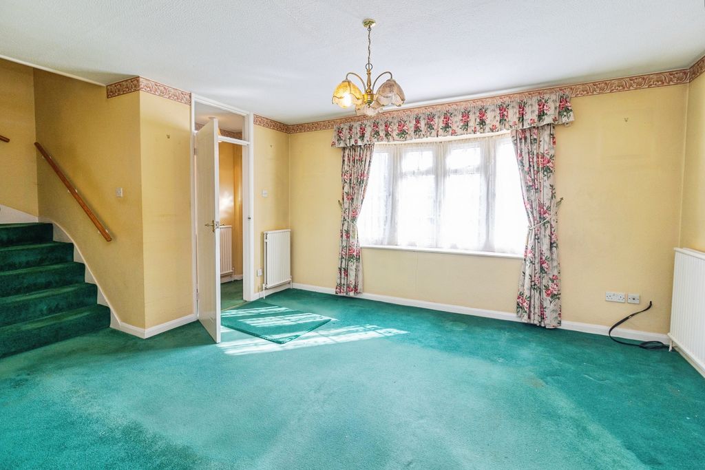 Property photo 3 of 15
