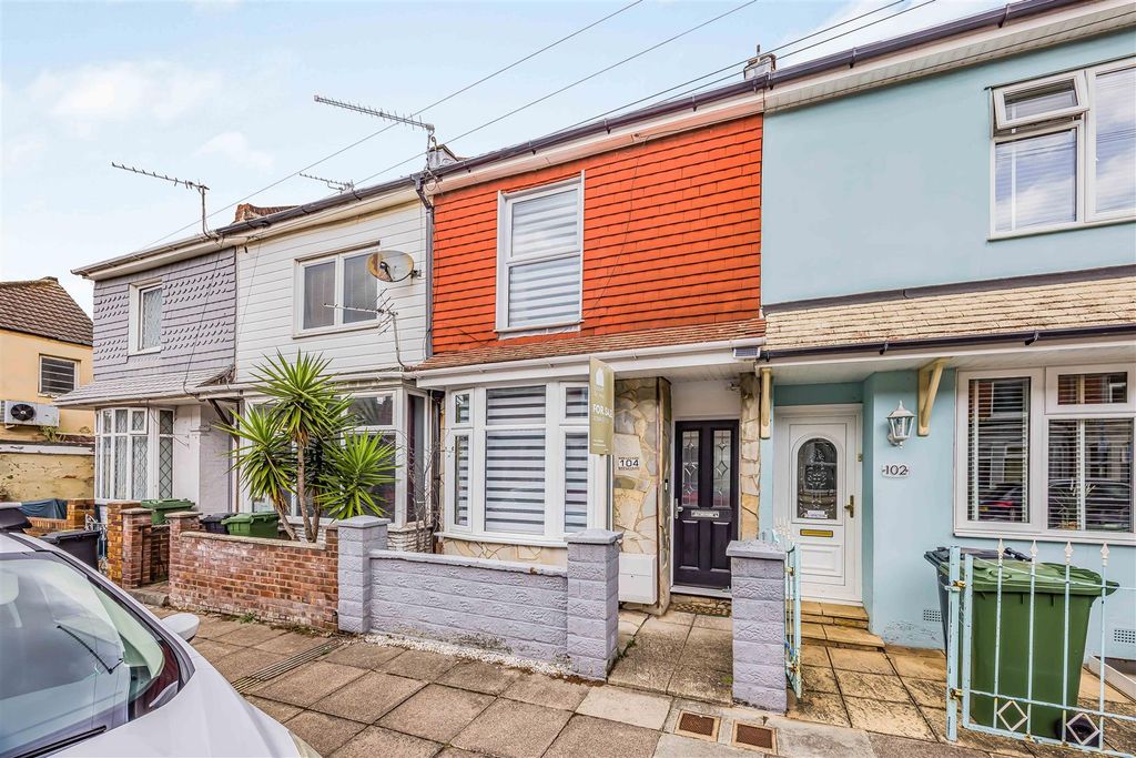 Property photo 1 of 18 104 Jervis Road, Portsmouth-Small-Porticomarketing