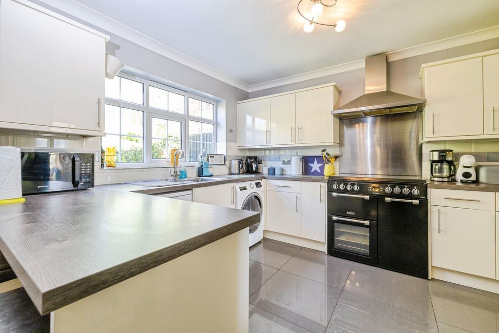 Additional image 4 of 4 bed detached house for saleKingsway, Nettleham LN2