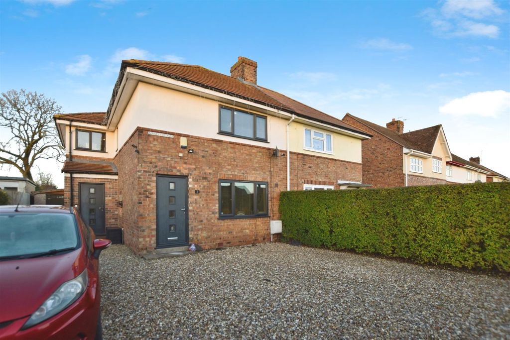 Property photo 1 of 22 3Ac18274-Front 20Side.Jpg