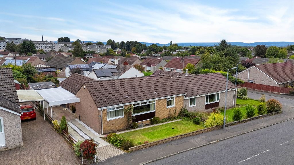 Property photo 1 of 31