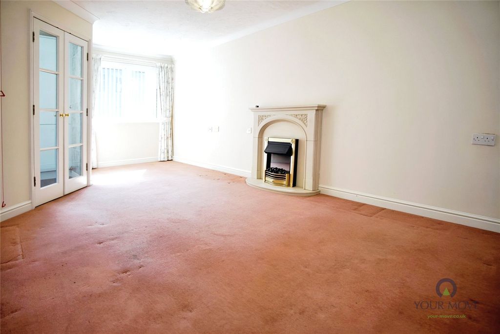 Property photo 3 of 9 Picture No. 16