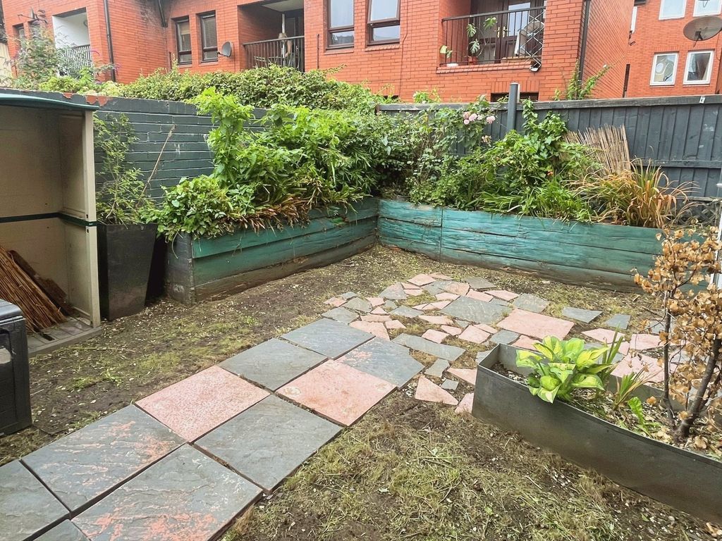 Property photo 3 of 8 Picture No. 06