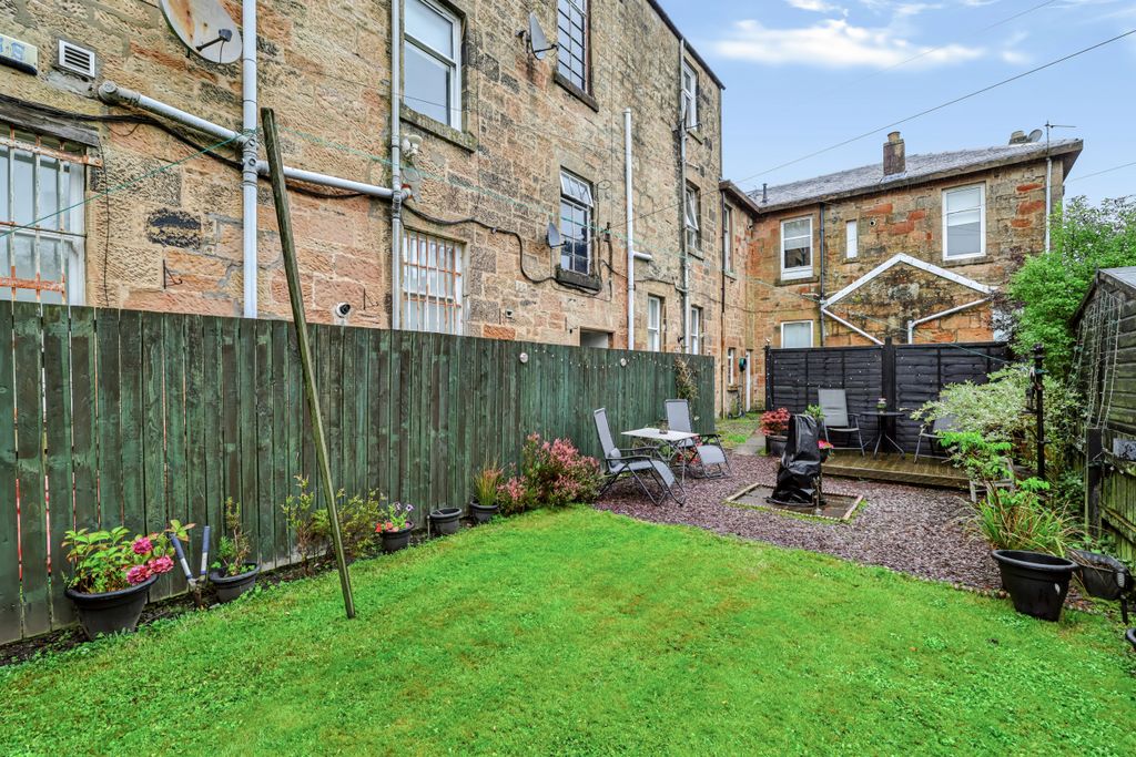 Property photo 1 of 25