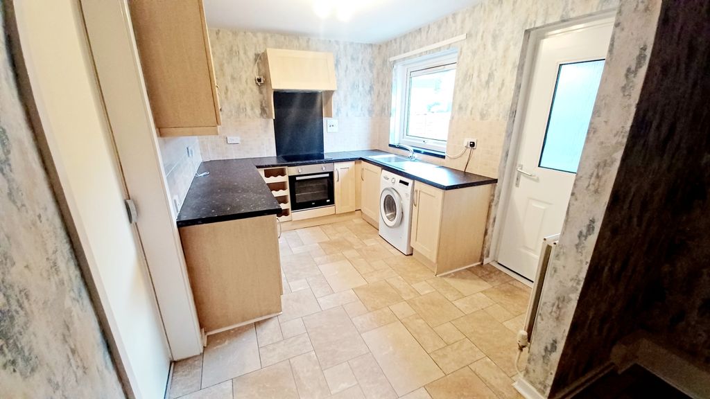 Property photo 3 of 15 20251103_094404