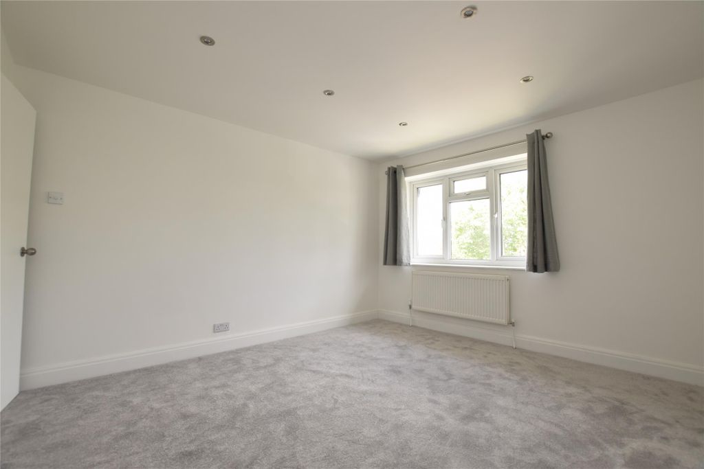 Property photo 3 of 8 Bedroom 1