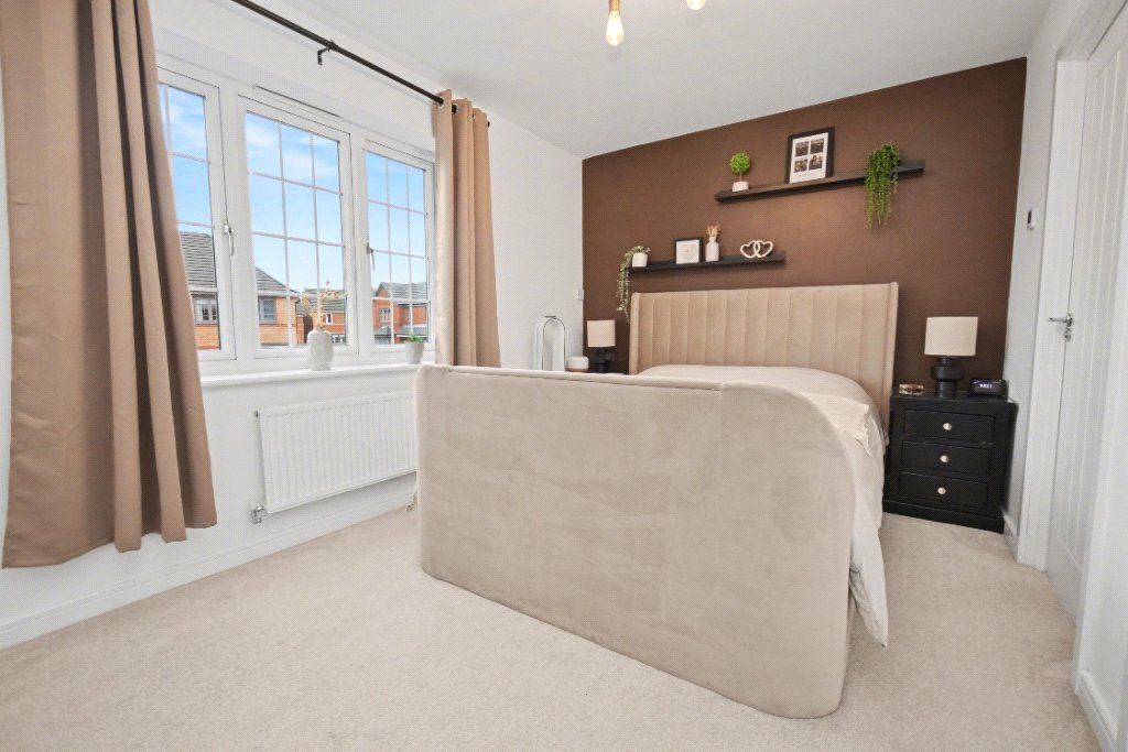 Property photo 3 of 21 Picture No. 14