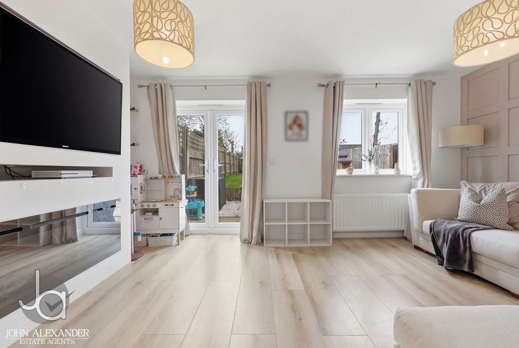 Property photo 2 of 29 13