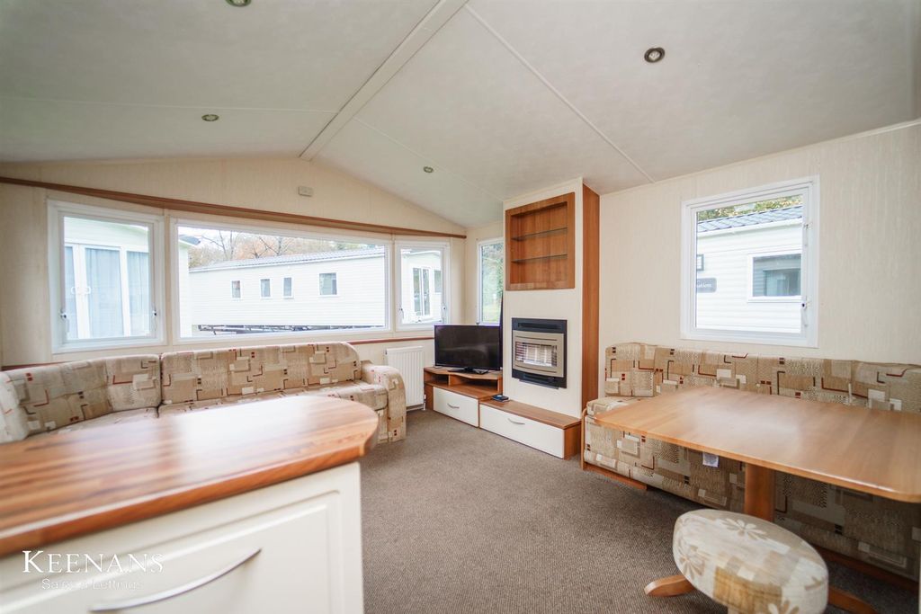 Property photo 2 of 12 Dsc03747.Jpg