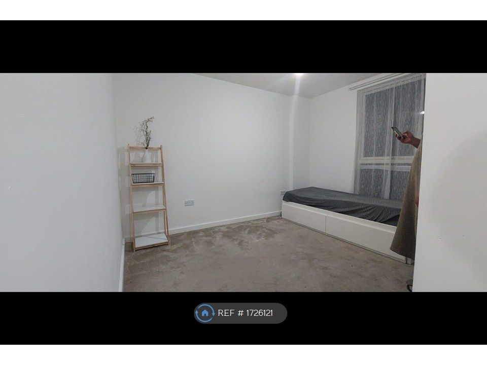 Property photo 3 of 3