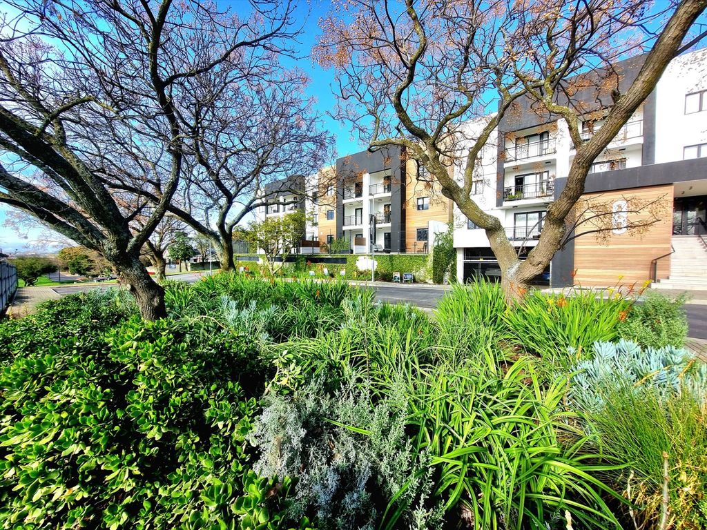 Property photo 1 of 17 Dbv1711575