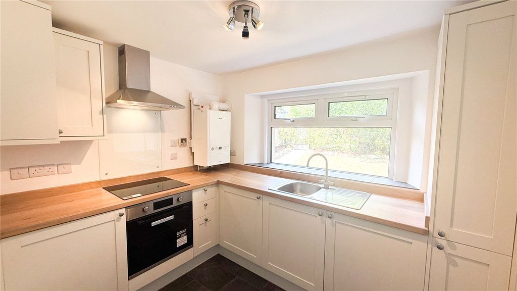 Property photo 3 of 10 Picture No. 05