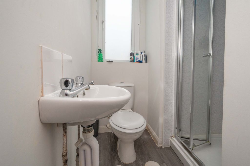 Additional image 4 of 3 bed flat for saleNew Street, Desborough, Kettering NN14