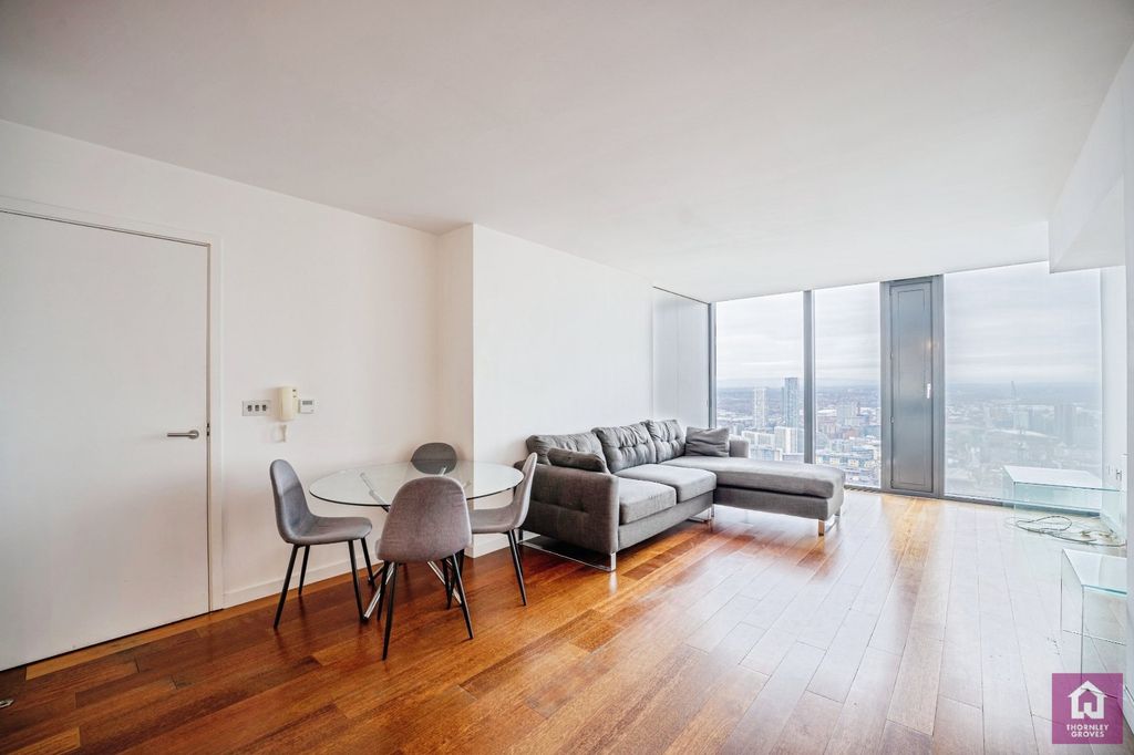 Property photo 2 of 17 Picture No. 36