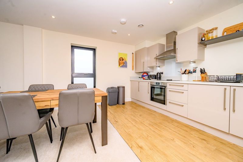 Property photo 2 of 12 Kitchen