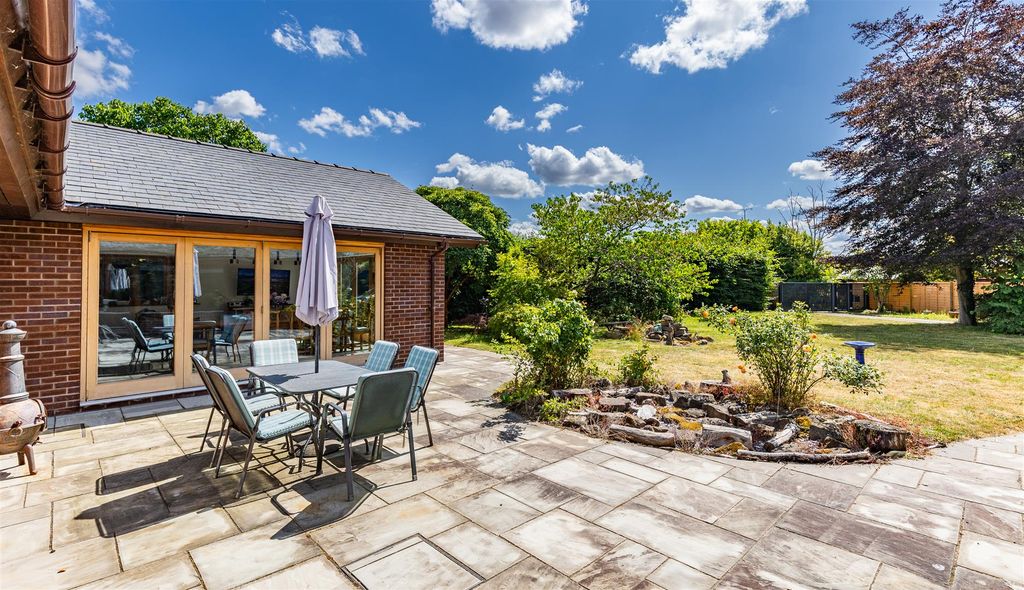 Additional image 29 of 5 bed detached bungalow for saleOverbury Road, Hereford HR1