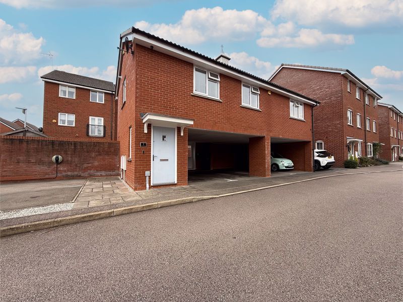 Property photo 1 of 10 Front