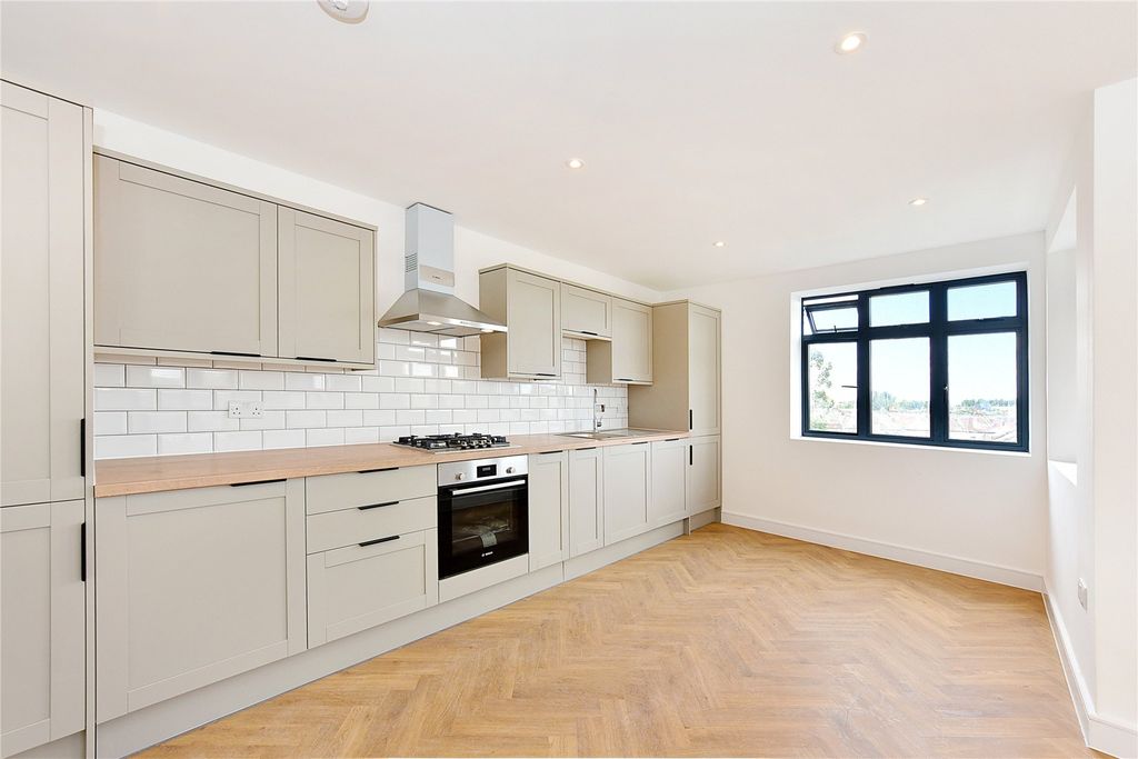 Property photo 2 of 11 Picture No. 09