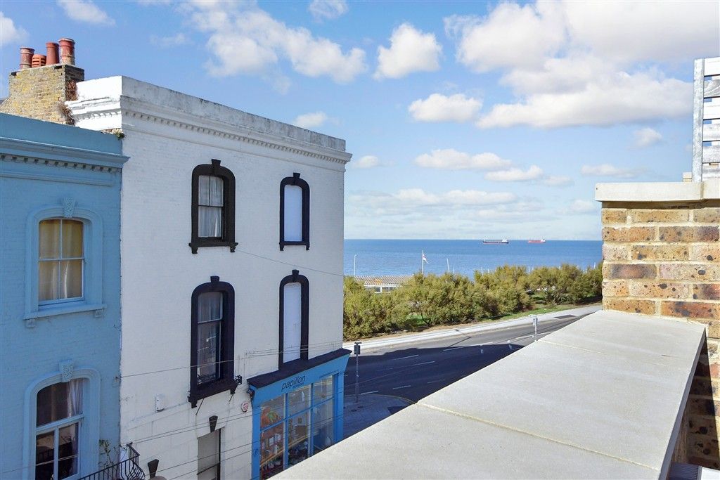 Property photo 1 of 13 Views To Side