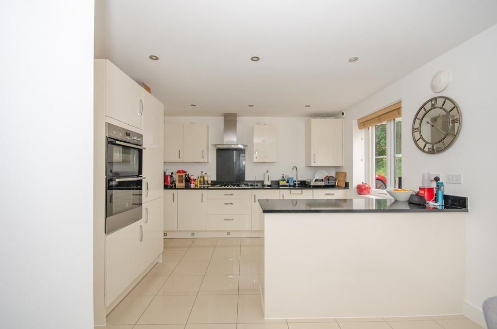 Property photo 3 of 28 Kitchen.Jpg