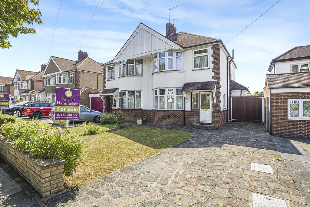 Property photo 1 of 19 Picture No. 24