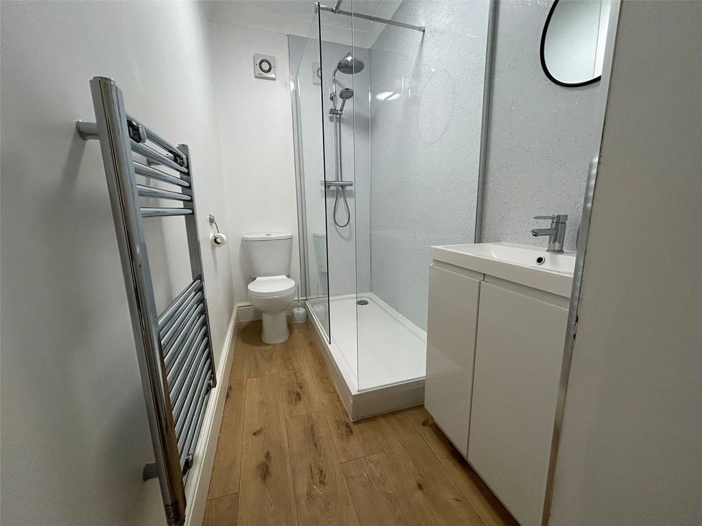 Additional image 7 of 2 bed flat to rentDorchester Road, Maiden Newton, Dorchester, Dorset DT2