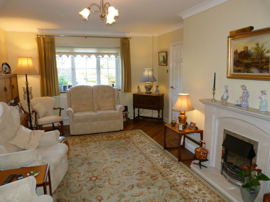 Property photo 2 of 11 Photograph 2