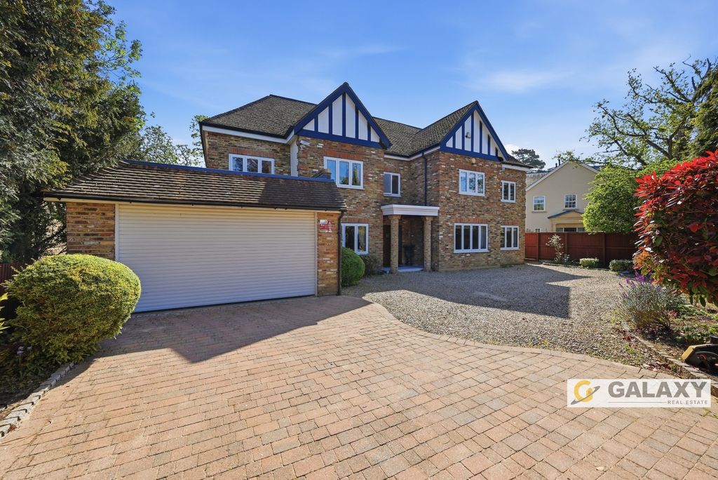 Property photo 2 of 30